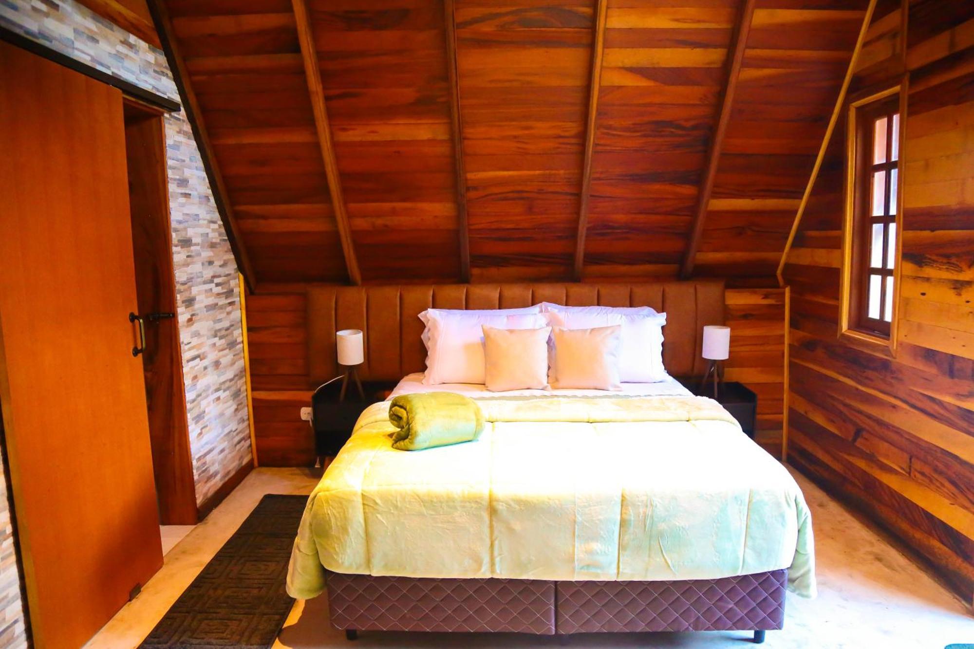 Villa Iturri Campos do Jordao Exterior photo